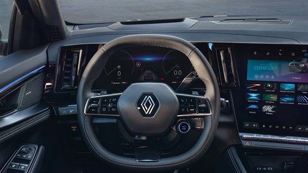 conduite connectée - services connectés - Renault Austral E-Tech full hybrid