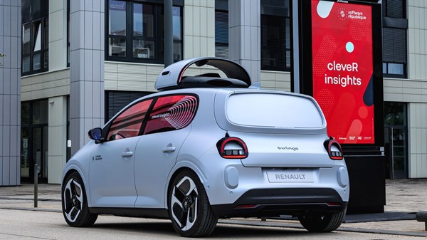 une expérimentation menée sur le terrain - Renault cleveR insights concept